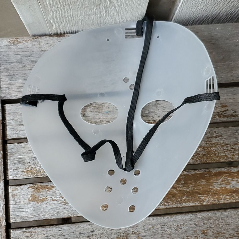 Halloween Mask   - Picture 3 of 3